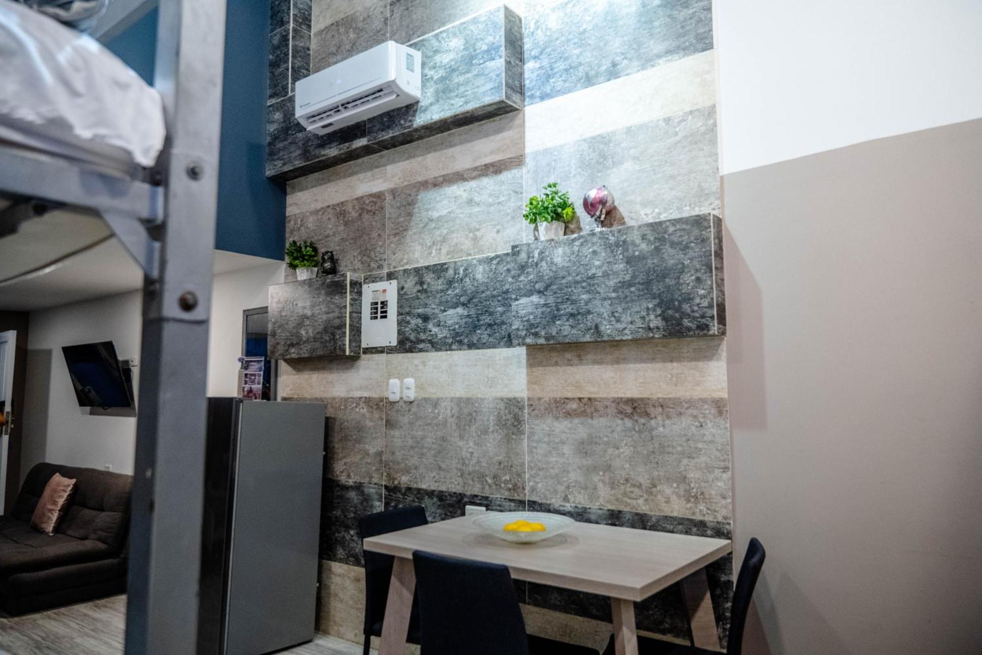 Bahia 79 Apartasuites Cerca Al Centro Cartagena エクステリア 写真