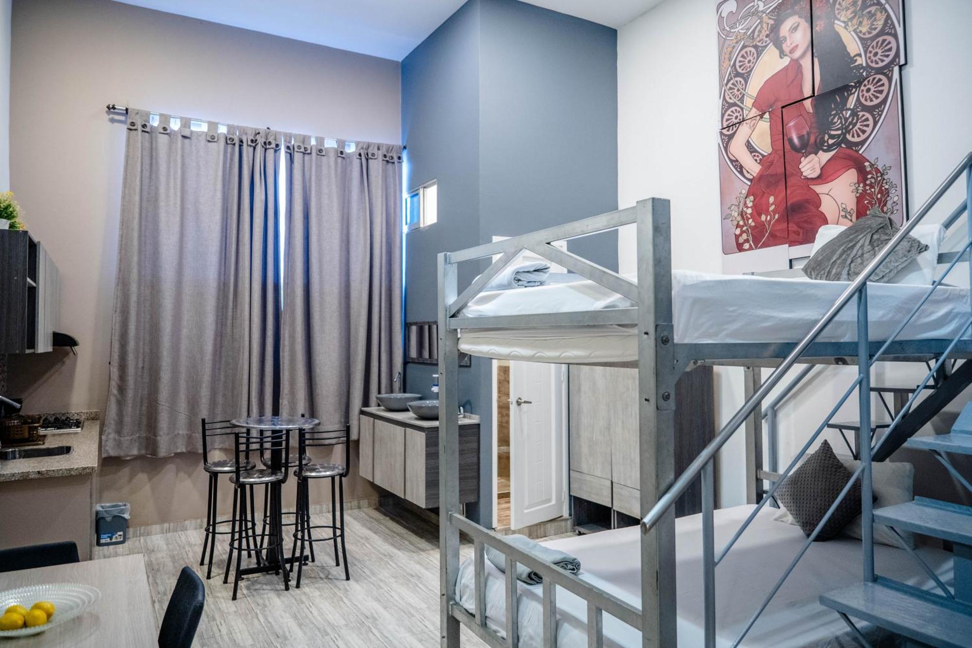 Bahia 79 Apartasuites Cerca Al Centro Cartagena エクステリア 写真