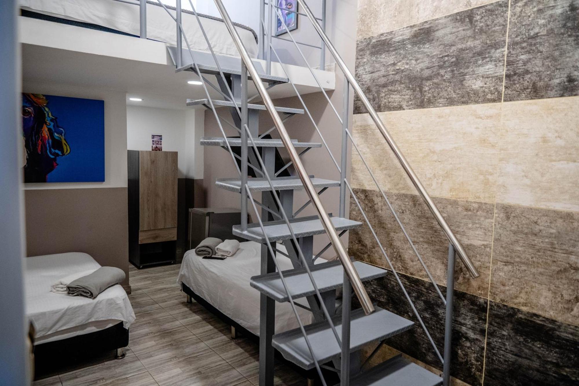 Bahia 79 Apartasuites Cerca Al Centro Cartagena エクステリア 写真