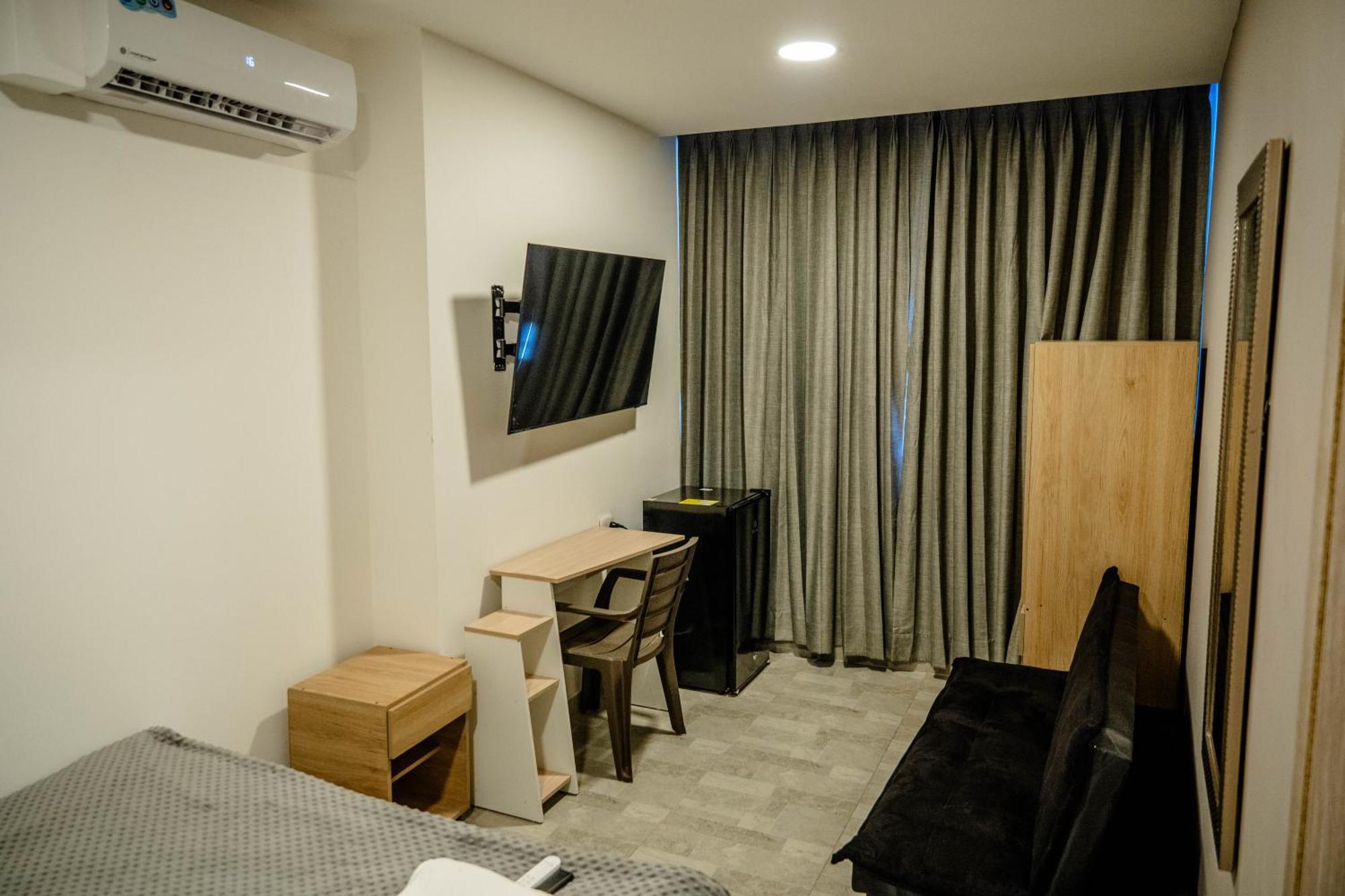 Bahia 79 Apartasuites Cerca Al Centro Cartagena エクステリア 写真