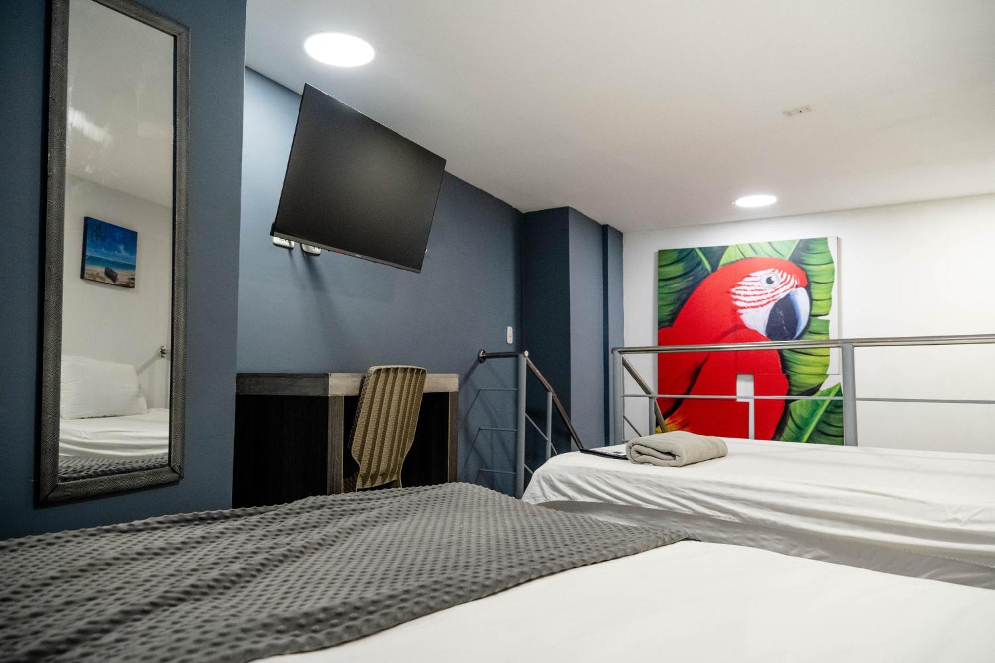 Bahia 79 Apartasuites Cerca Al Centro Cartagena エクステリア 写真