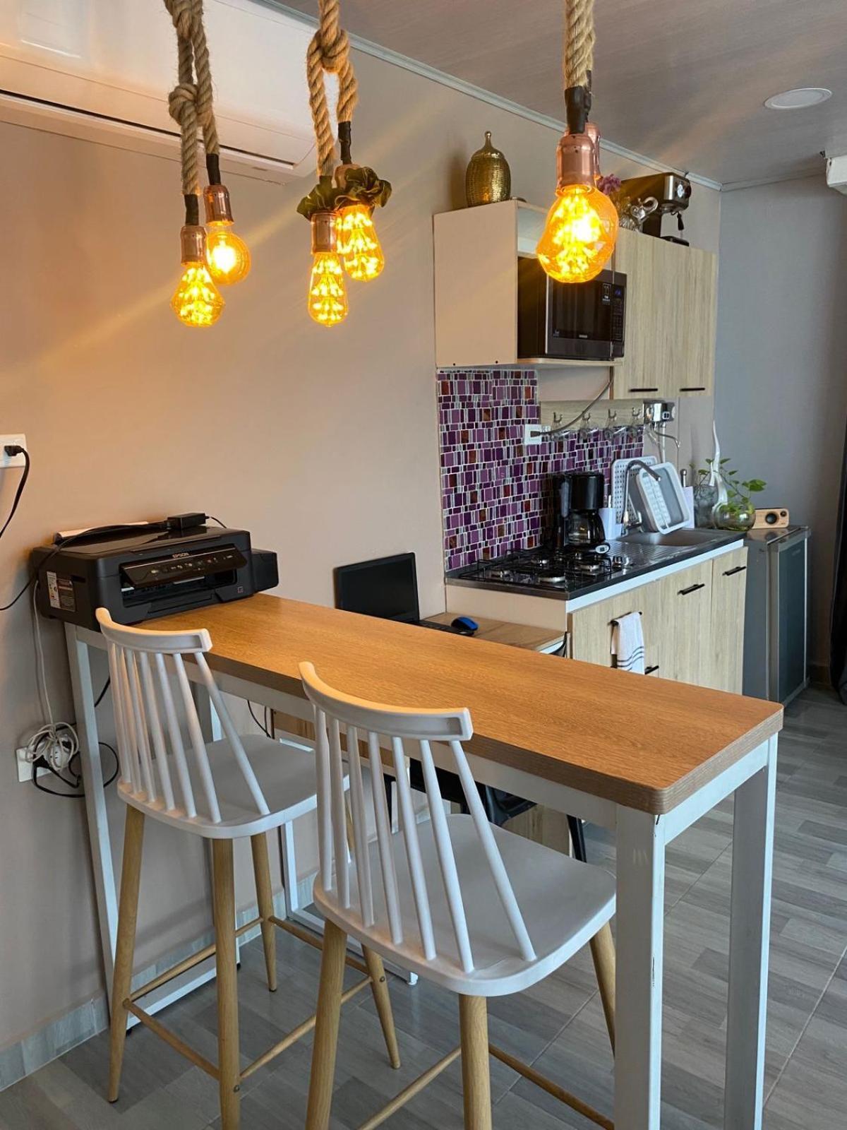 Bahia 79 Apartasuites Cerca Al Centro Cartagena エクステリア 写真