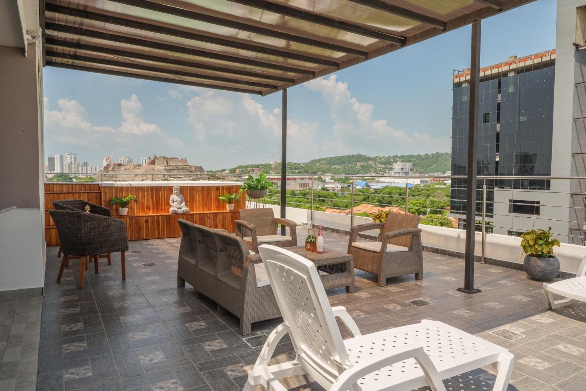 Bahia 79 Apartasuites Cerca Al Centro Cartagena エクステリア 写真